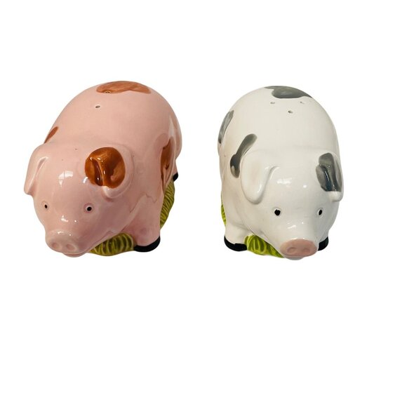 Vintage Pig Salt & Pepper Shaker Set Ceramic Made In Japan Farmhouse Decor 4 1/2 - Picture 2 of 7